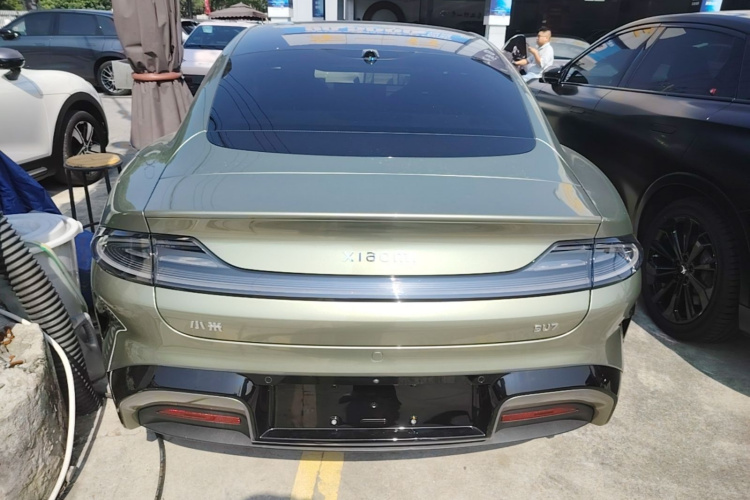 MI SU7 2025 car image #6