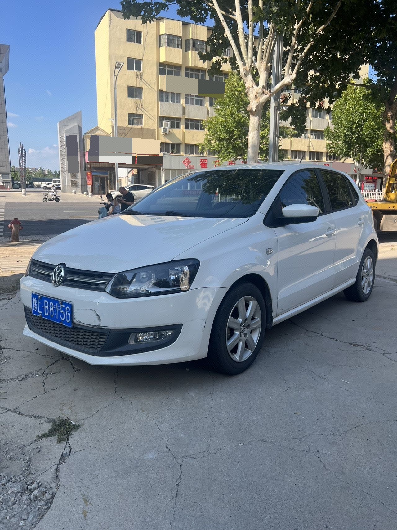 Volkswagen Polo 2014 car image 