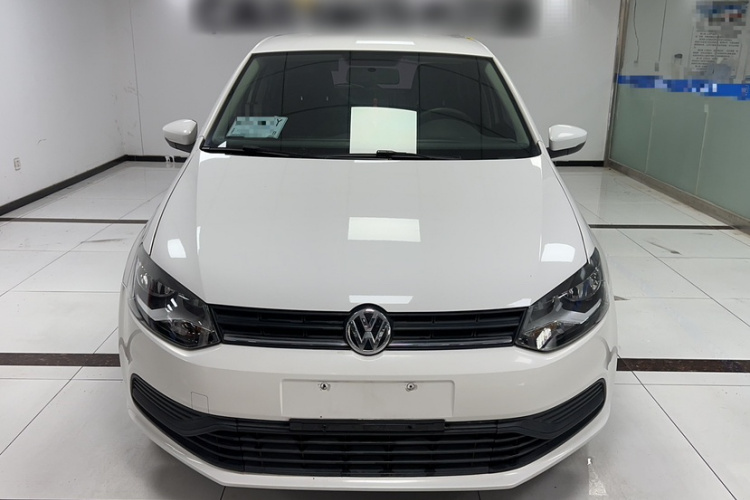 Volkswagen Polo 2018 car image #5