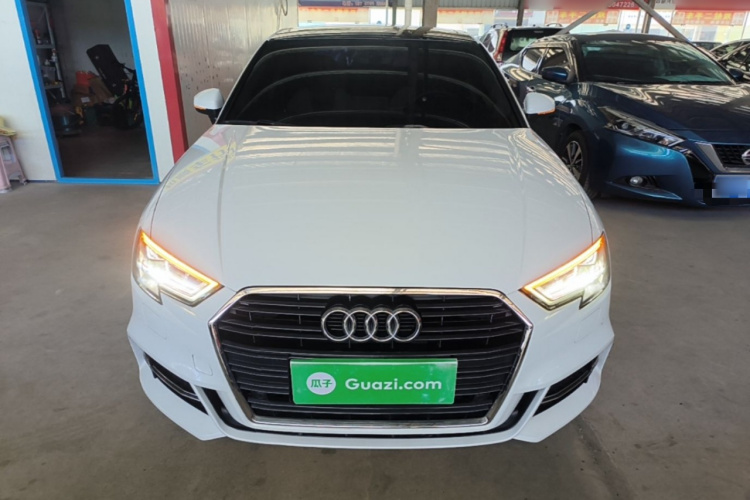 Audi A3 2019 #3 Audi A3 2019 car image #3