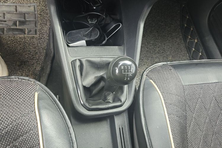 Volkswagen Santana 2017 #16 Volkswagen Santana 2017 car image #16