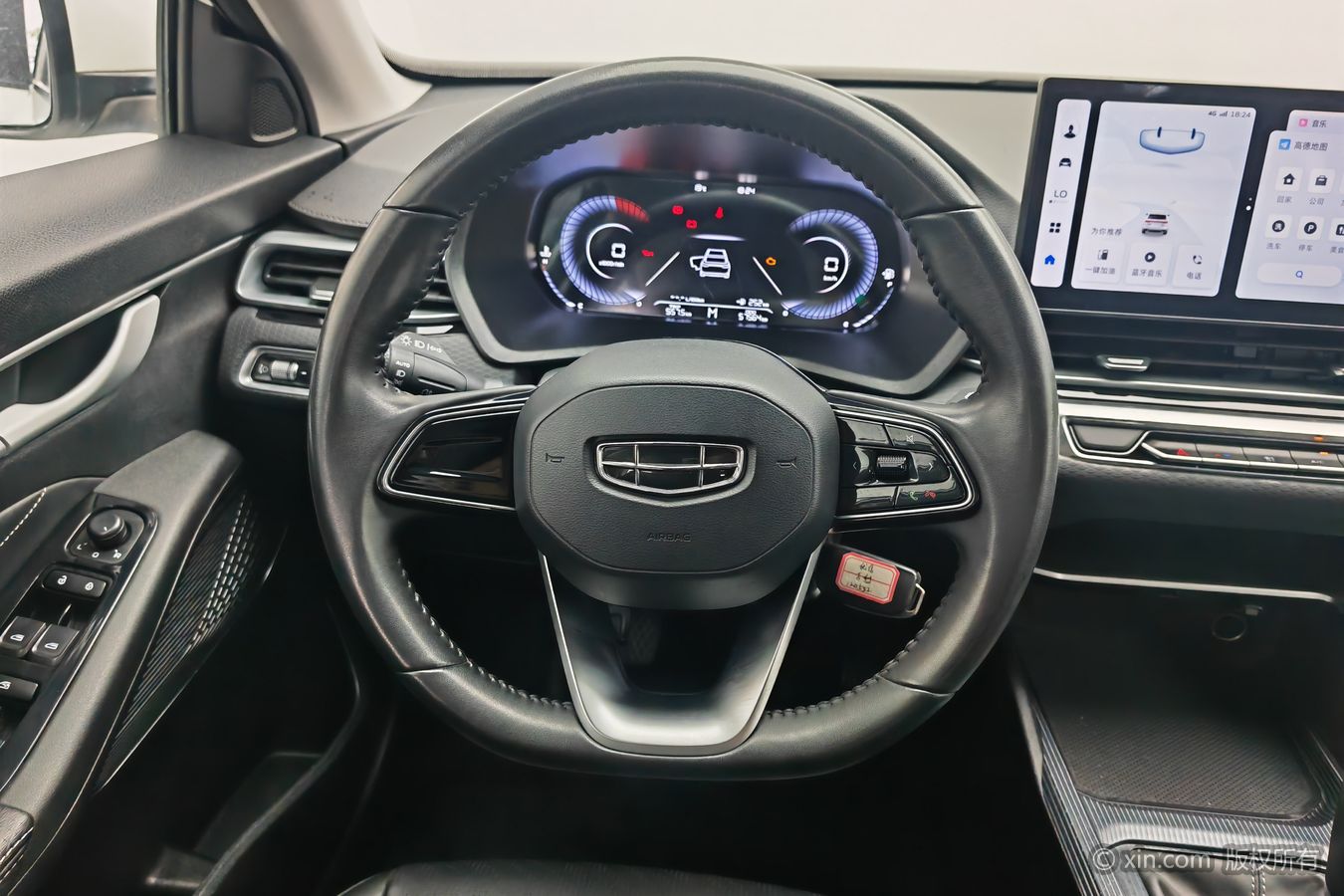 GEELY Emgrand 2023 car image #11