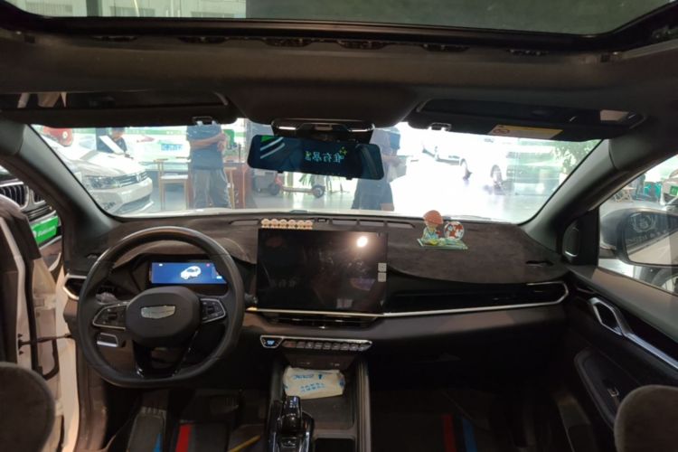 GEELY Coolray 2025 صورة سيارة #20