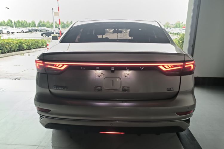 GEELY Emgrand 2022 #4 GEELY Emgrand 2022 car image #4