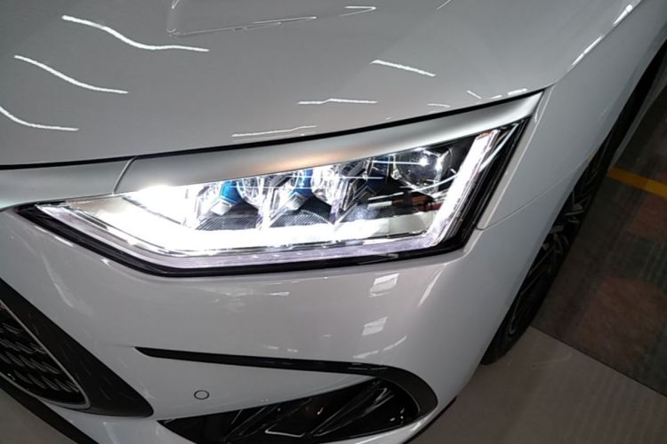 BYD Han 2024 car image #23