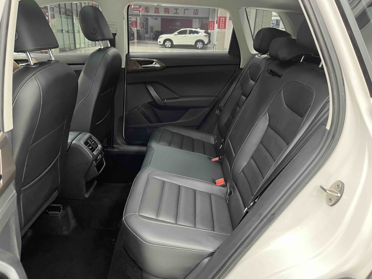 Volkswagen Tharu 2021 #3 Volkswagen Tharu 2021 car image #3