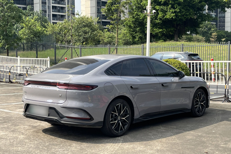 BYD Han 2024 #9 BYD Han 2024 изображение автомобиля #9