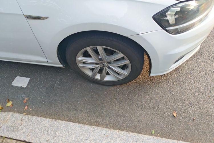 Volkswagen Golf 2018 #9 Volkswagen Golf 2018 car image #9