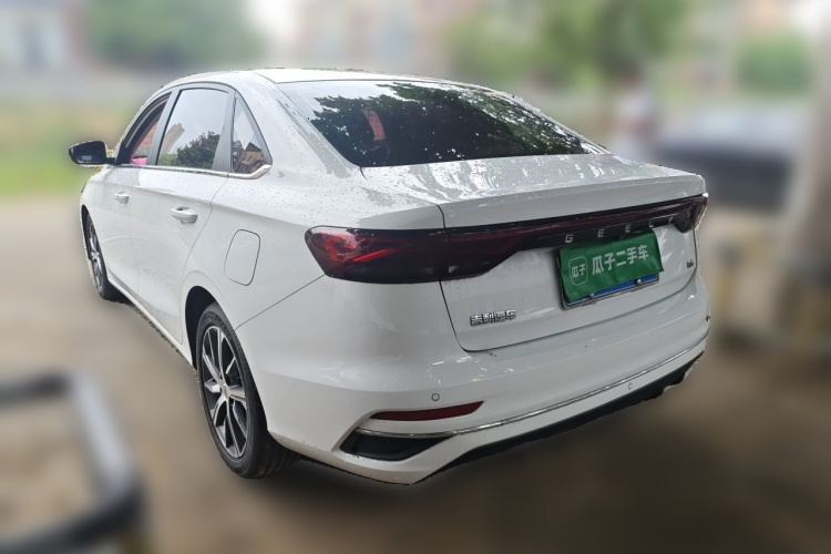 GEELY Emgrand 2023 car image #5