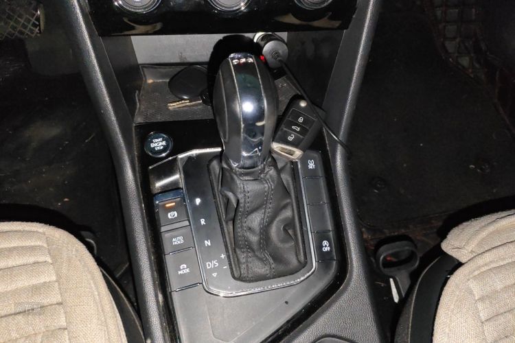 Volkswagen Tharu 2019 #16 Volkswagen Tharu 2019 car image #16
