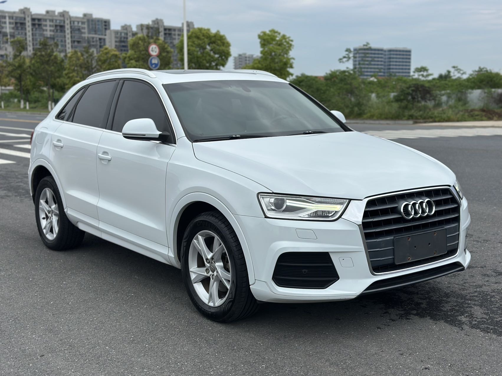 Audi Q3 2016 #2 Audi Q3 2016 car image #2