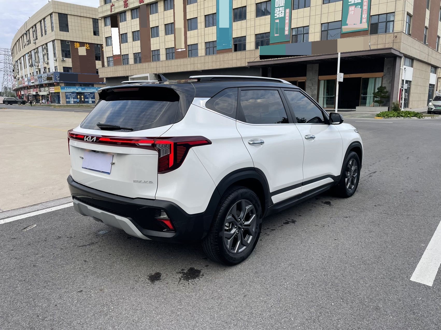 Kia Seltos 2023 imagem de carro #9