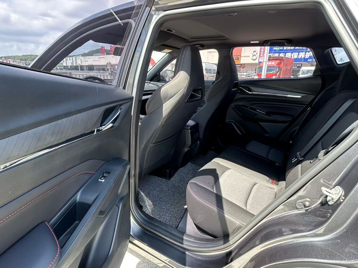 Changan X5 PLUS 2025 car image #4