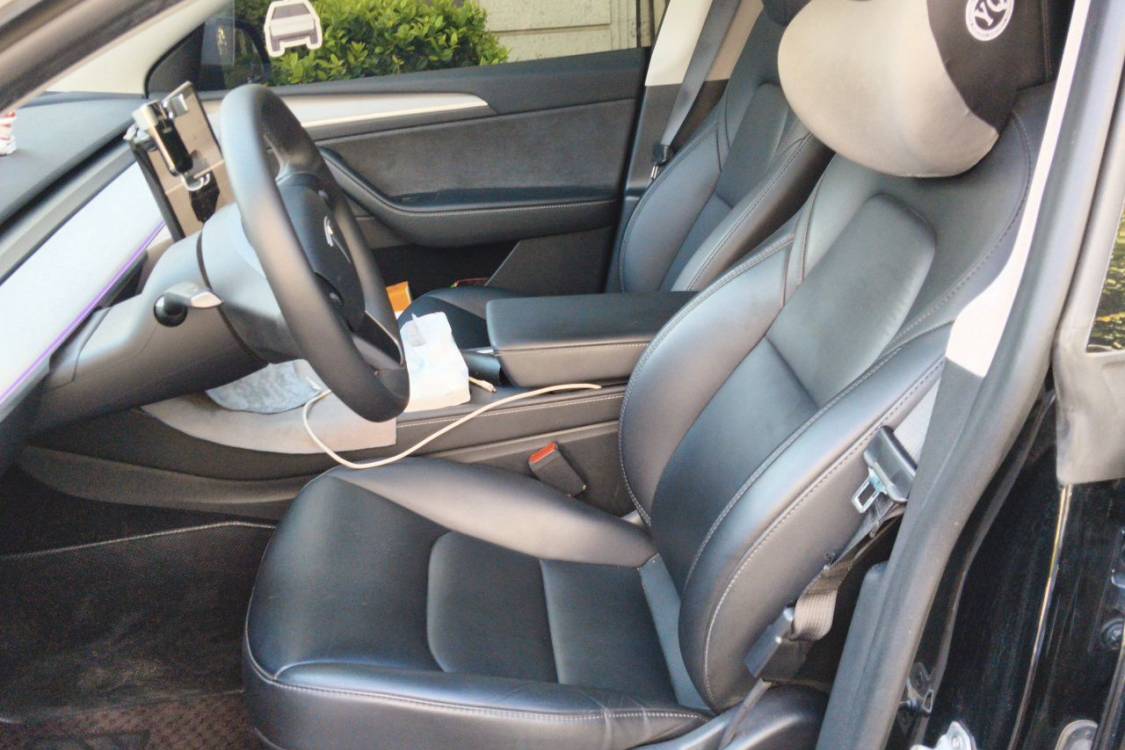 Tesla Model Y 2023 #18 Tesla Model Y 2023 car image #18