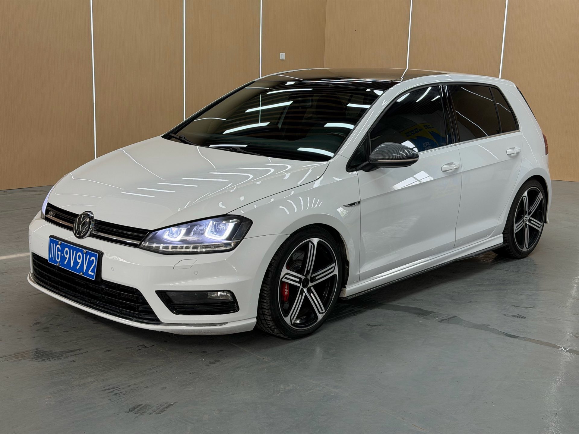 Volkswagen Golf 2016 Volkswagen Golf 2016 car image