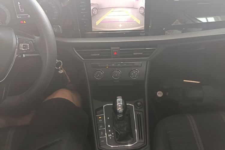 Volkswagen Lavida 2021 car image #14