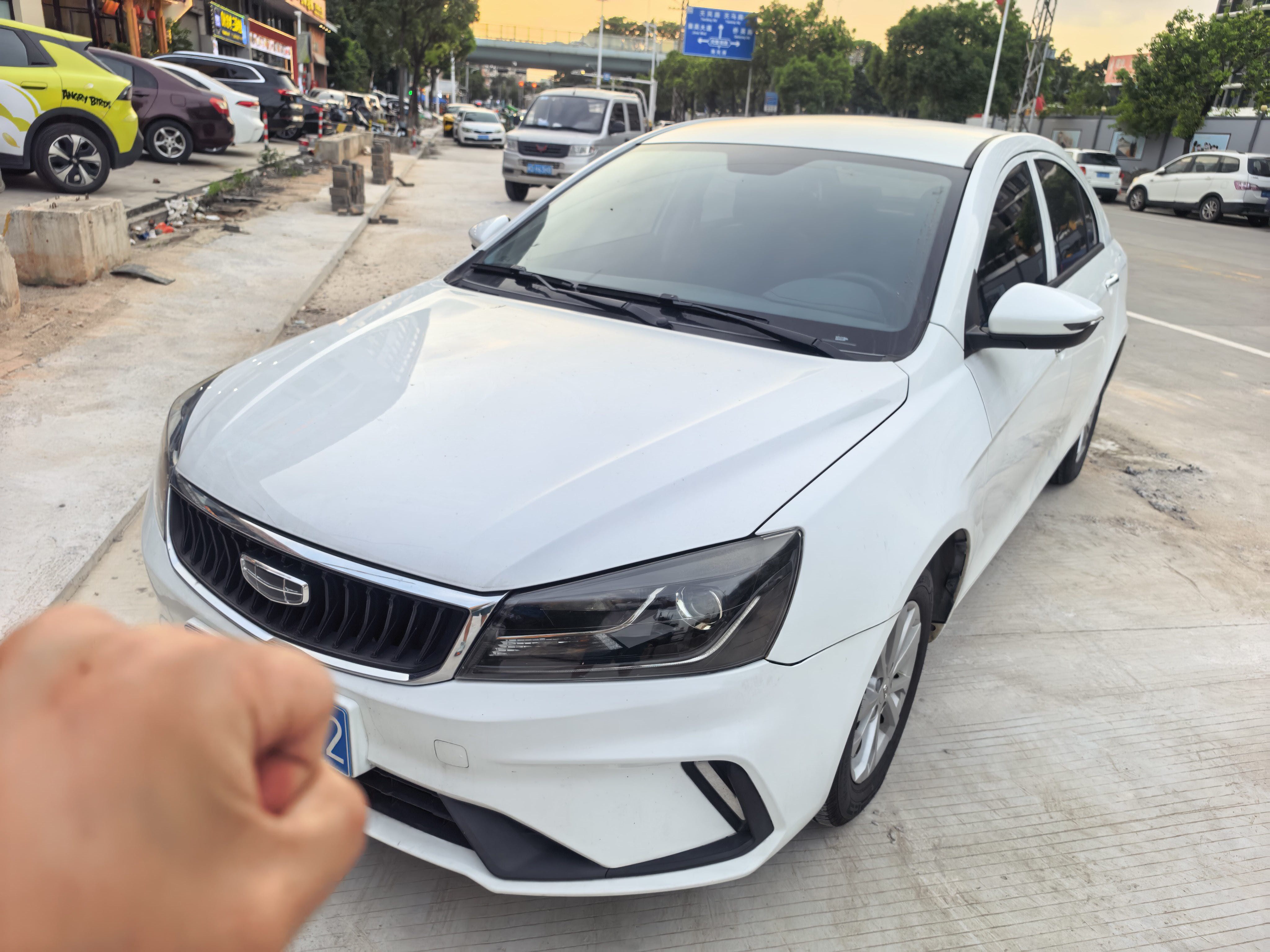 GEELY Emgrand 2022 GEELY Emgrand 2022 car image