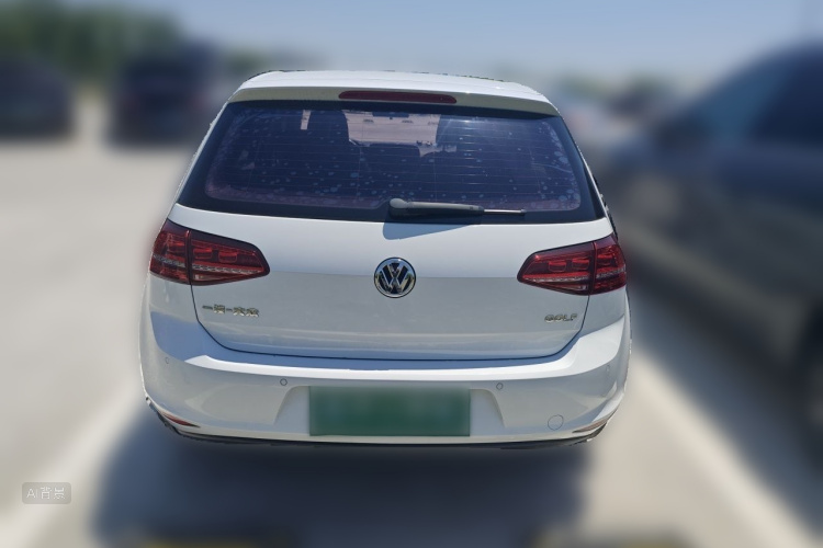 Volkswagen Golf 2017 car image #6