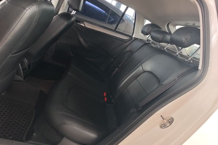 Volkswagen Santana 2017 #17 Volkswagen Santana 2017 car image #17