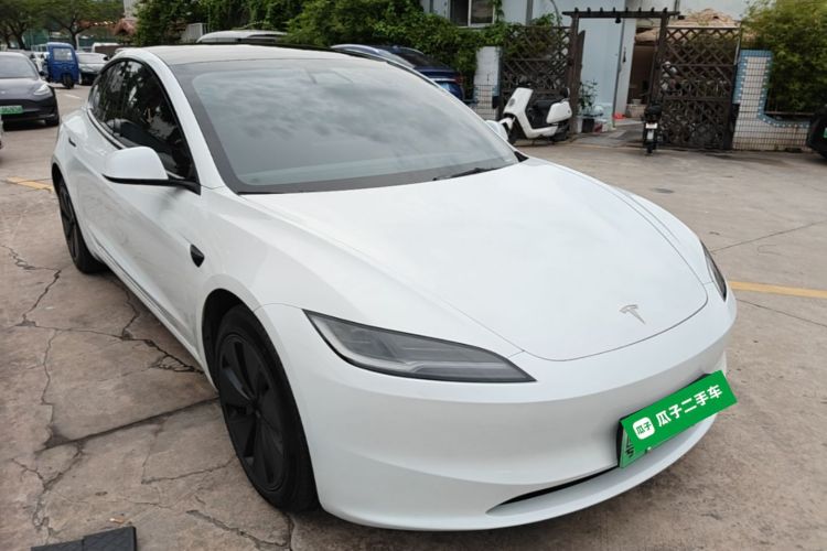 Tesla Model 3 2023 #4 Tesla Model 3 2023 car image #4