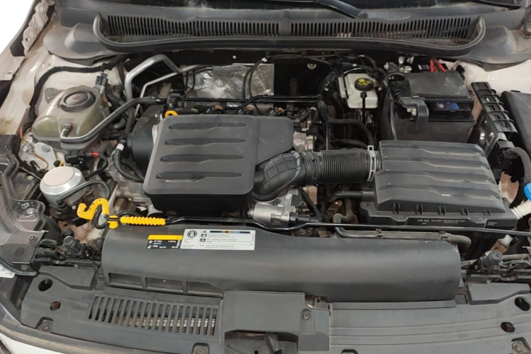 Volkswagen Polo 2021 car image #20