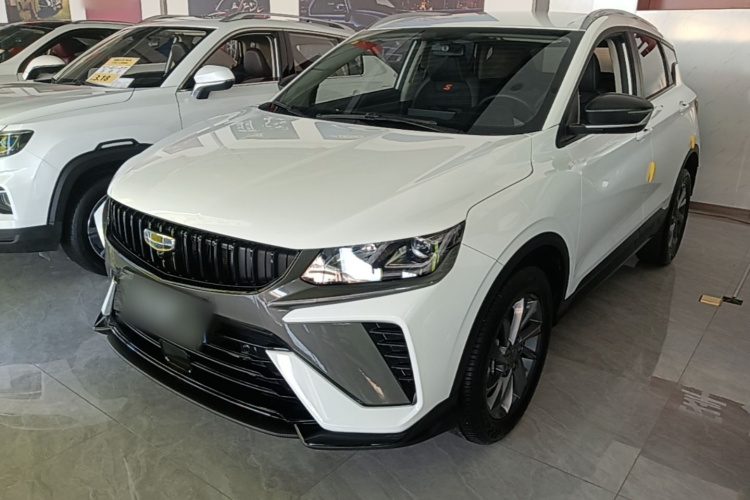 GEELY Coolray 2024 #2 GEELY Coolray 2024 car image #2