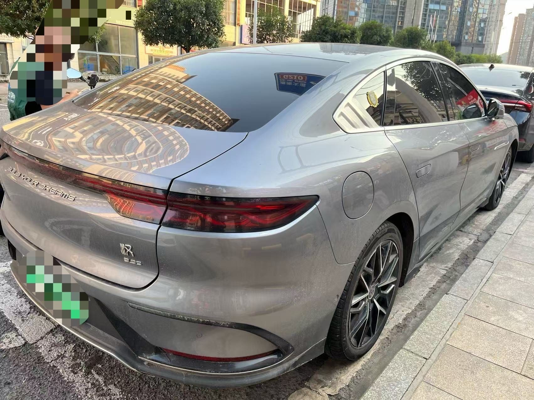 BYD Han 2023 #4 BYD Han 2023 car image #4