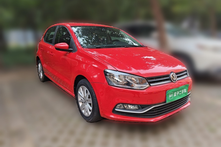 Volkswagen Polo 2015 #4 Volkswagen Polo 2015 car image #4