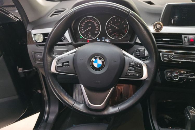 BMW X1 2017 #11 BMW X1 2017 car image #11