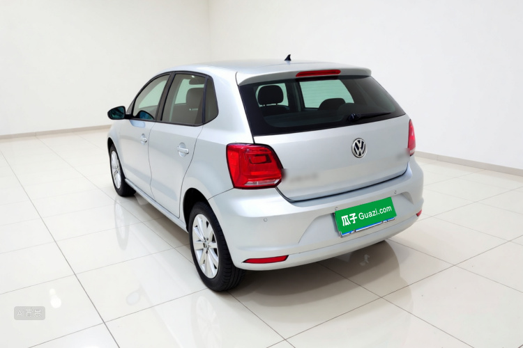 Volkswagen Polo 2015 #5 Volkswagen Polo 2015 car image #5