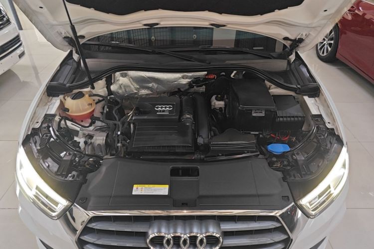 Audi Q3 2018 #20 Audi Q3 2018 car image #20