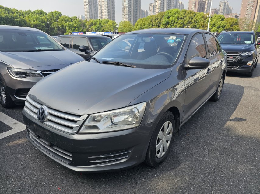 Volkswagen Santana 2013 Volkswagen Santana 2013 car image