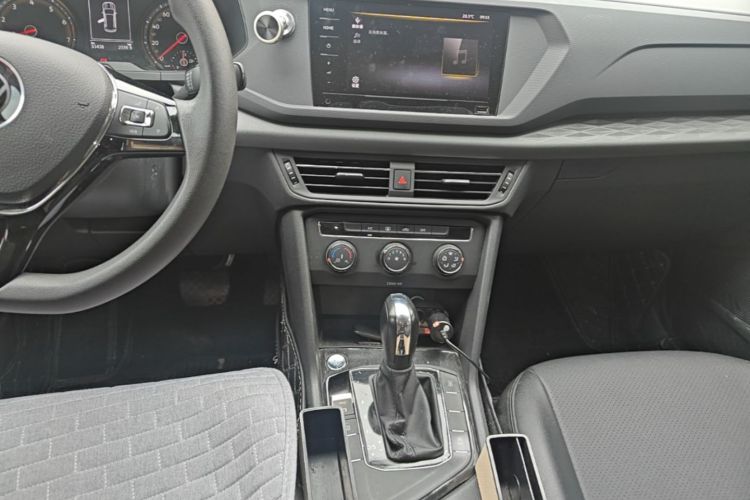 Volkswagen Tharu 2021 #14 Volkswagen Tharu 2021 car image #14