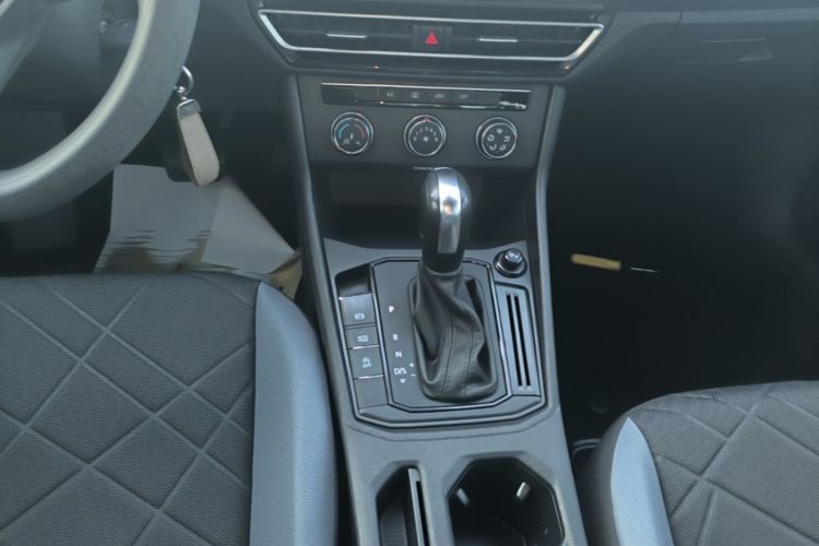 Volkswagen Lavida 2022 #14 Volkswagen Lavida 2022 car image #14