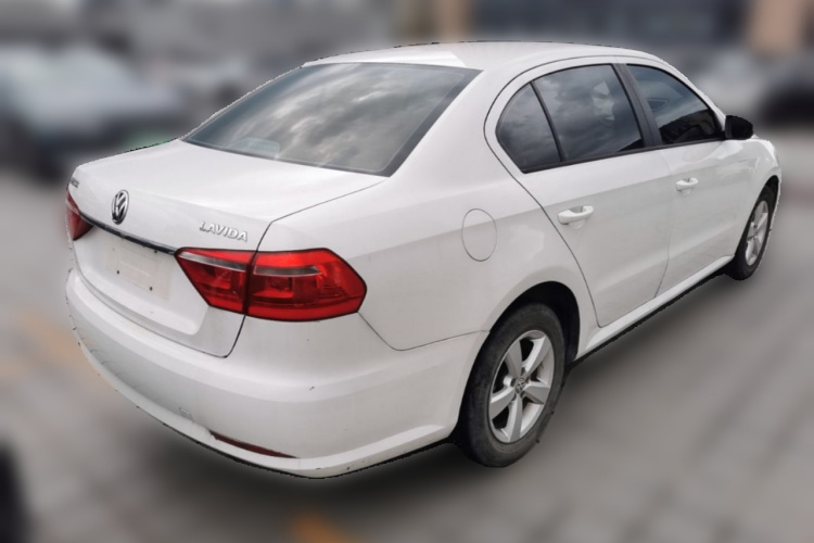 Volkswagen Lavida 2017 car image #5