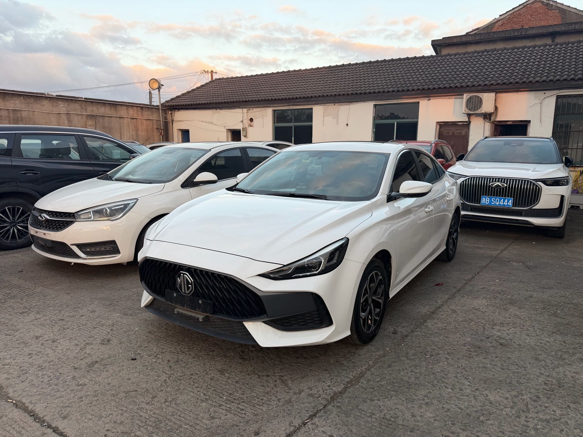 MG 5 2023 MG 5 2023 image de voiture