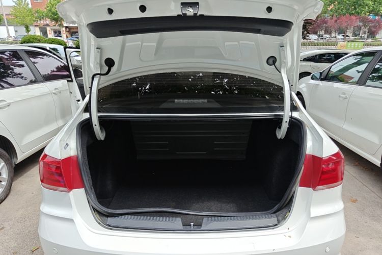 Volkswagen Santana 2021 car image #19