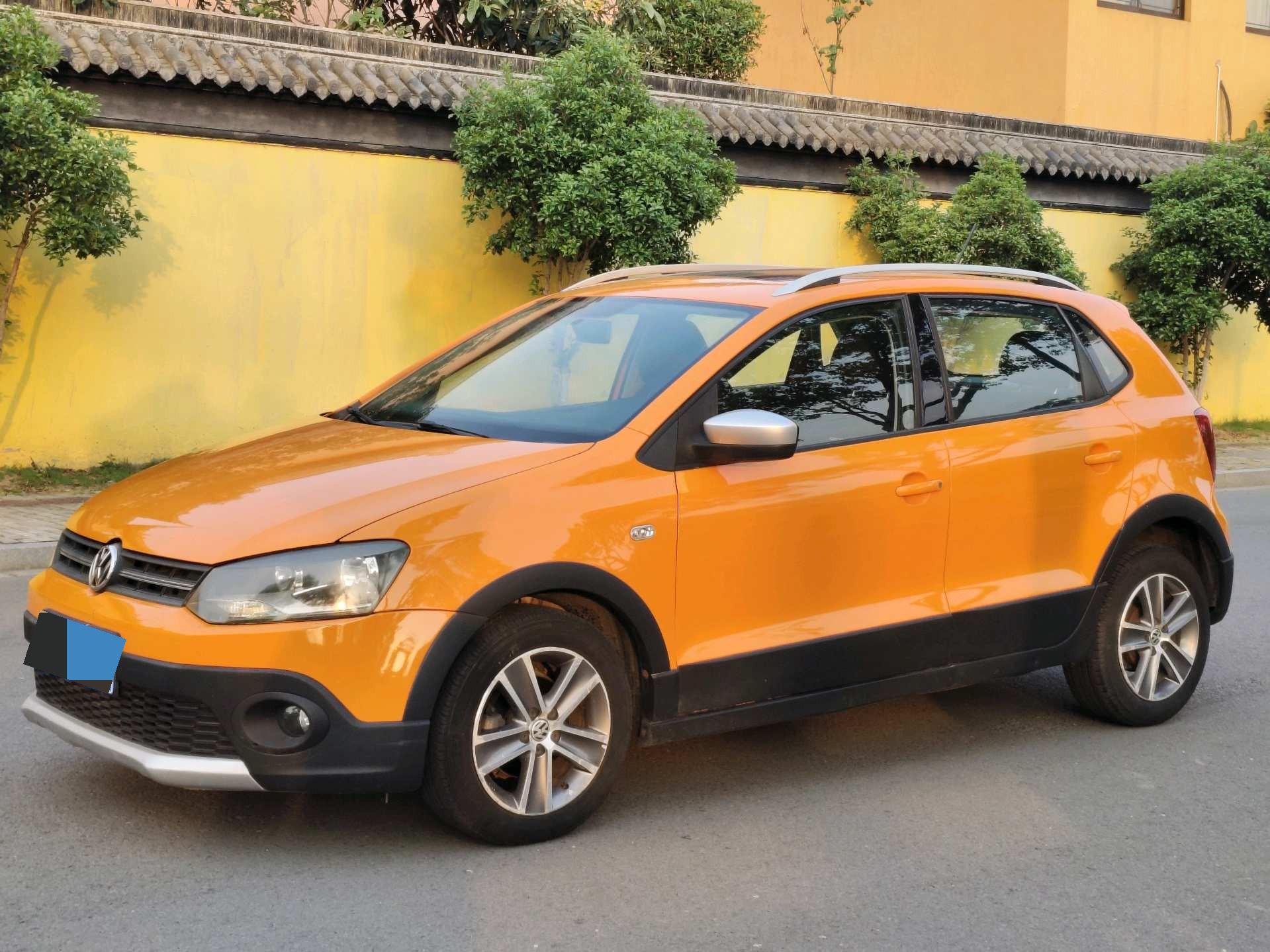 Volkswagen Polo 2013 Volkswagen Polo 2013 car image