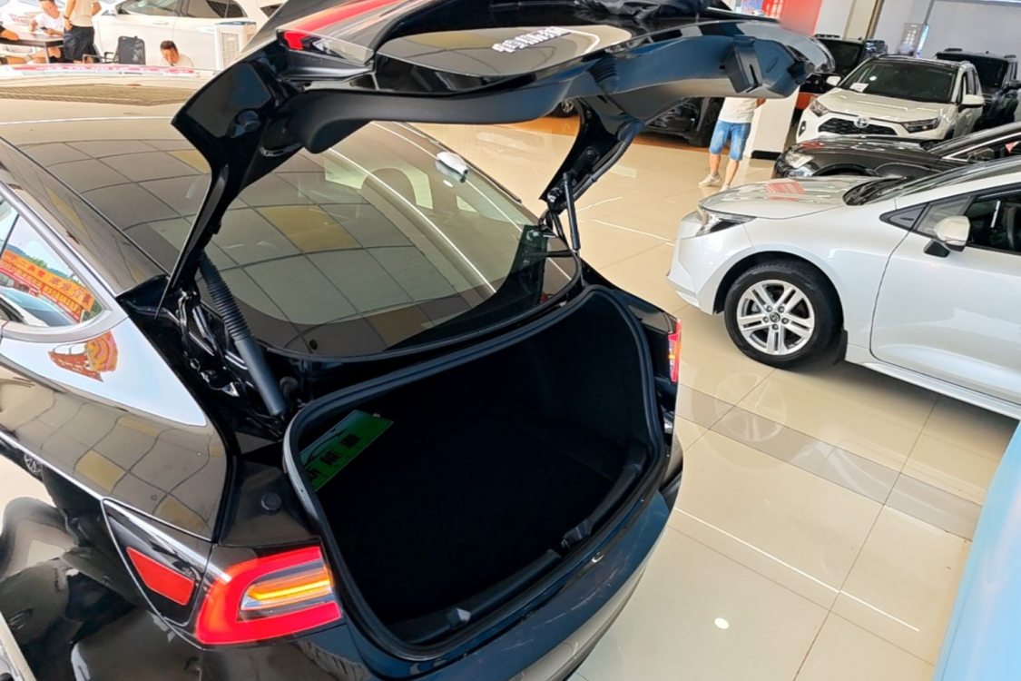 Tesla Model 3 2023 #2 Tesla Model 3 2023 car image #2