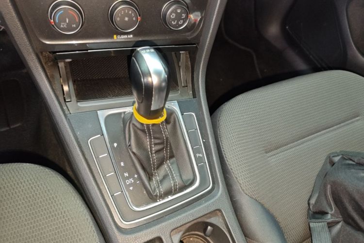 Volkswagen Golf 2017 #14 Volkswagen Golf 2017 car image #14