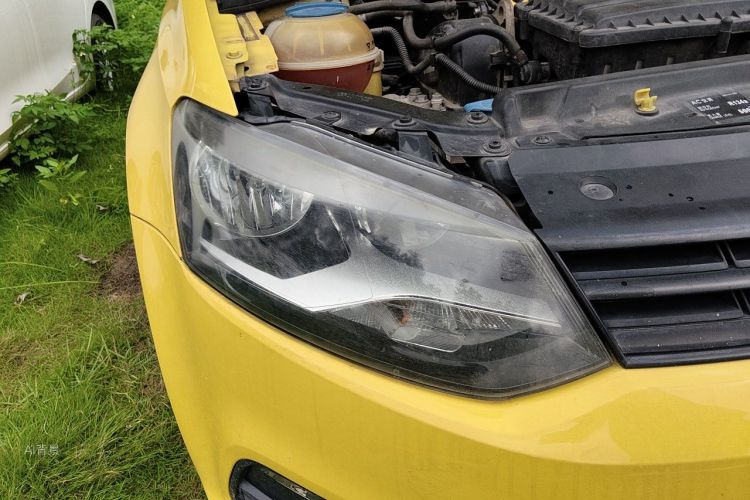 Volkswagen Polo 2015 #8 Volkswagen Polo 2015 car image #8