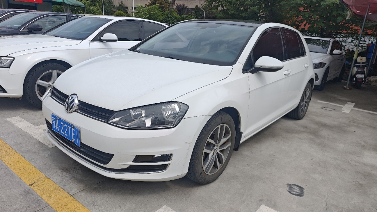 Volkswagen Golf 2016 Volkswagen Golf 2016 car image