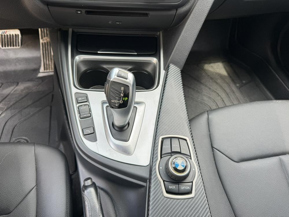 BMW 3 Series 2015 immagine di auto #25
