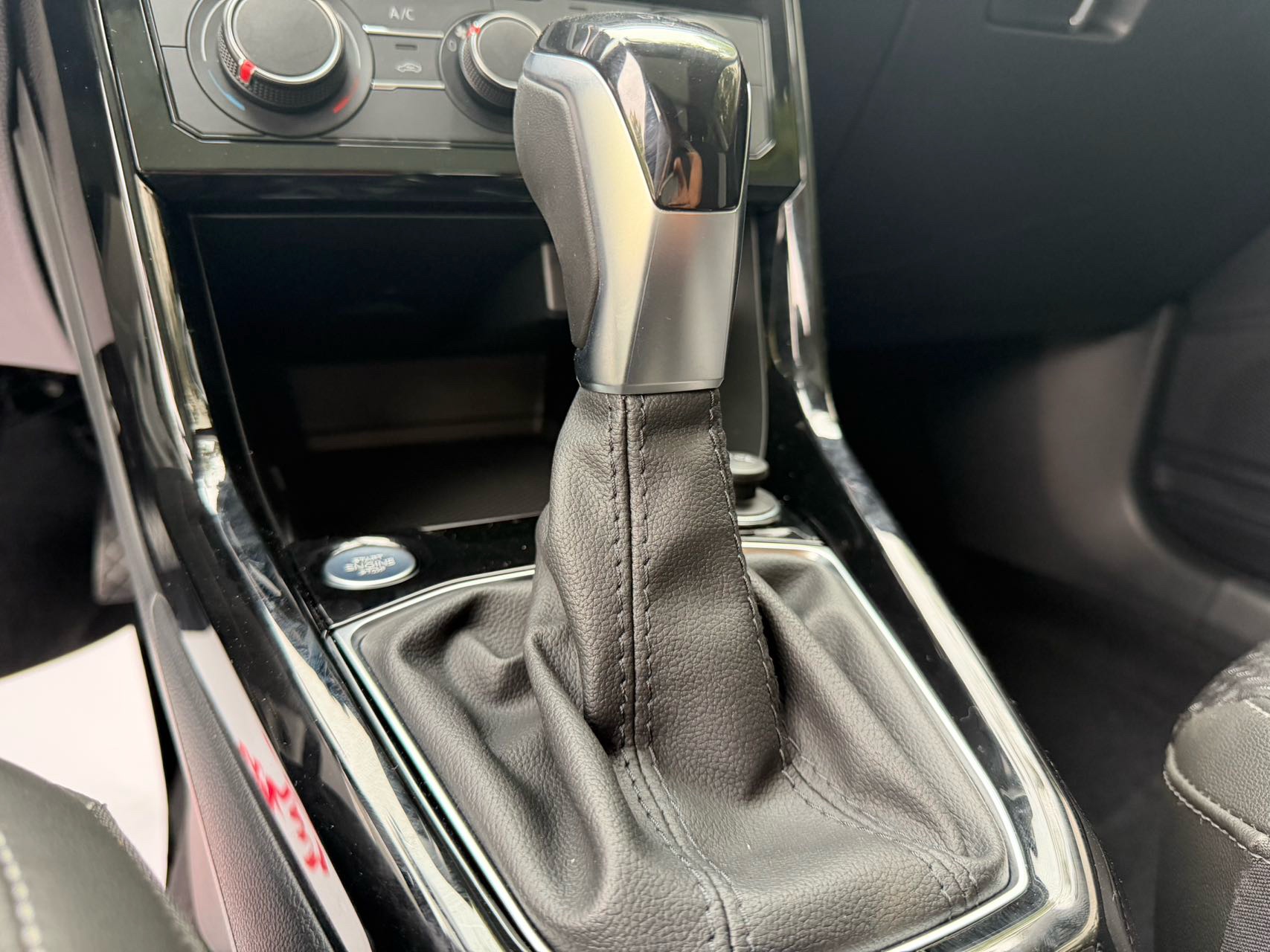 Volkswagen Tacqua 2022 car image #10