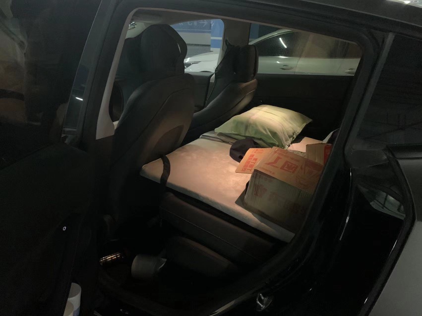 Tesla Model Y 2022 car image #7