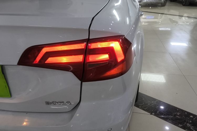 Volkswagen Bora 2019 #3 Volkswagen Bora 2019 car image #3