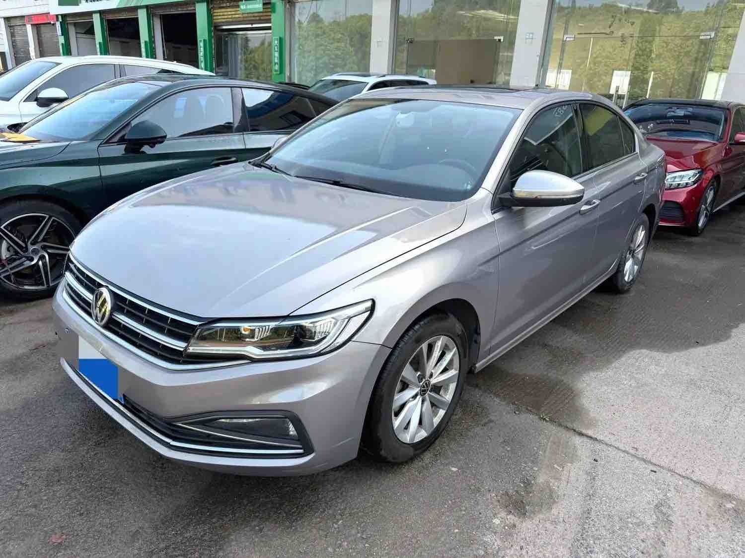 2020 2020 car image