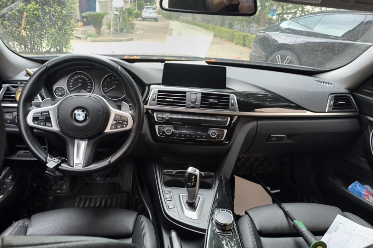 BMW 3 Series GT 2018 #11 BMW 3 Series GT 2018 car image #11