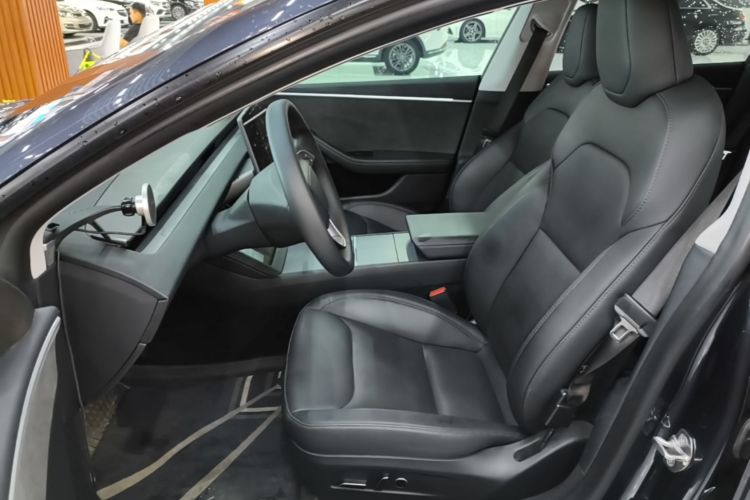 Tesla Model 3 2024 #15 Tesla Model 3 2024 car image #15