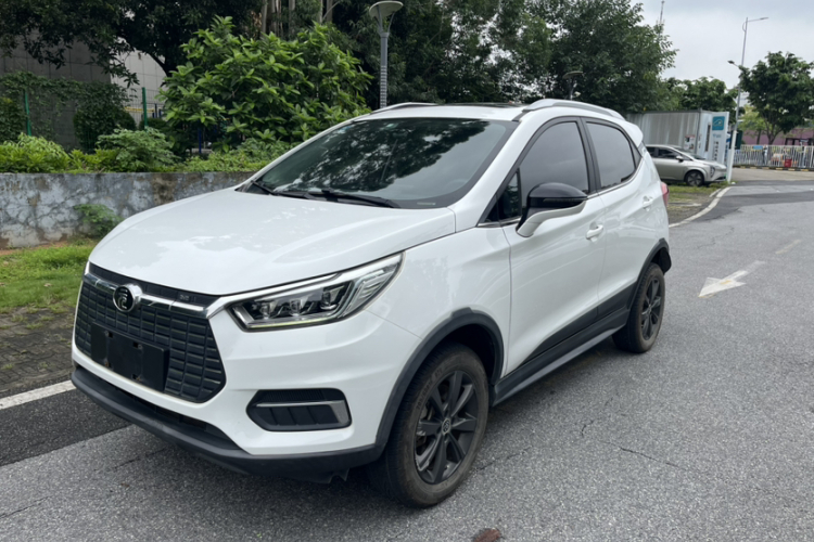 BYD Yuan New Energy 2019 immagine di auto #2